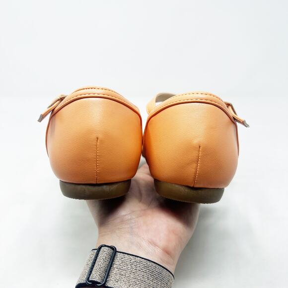 [ModCloth] Turn Back Prime T-Strap Retro Pointed Toe Vegan Ballet Flats Size 11 - Picture 5 of 11